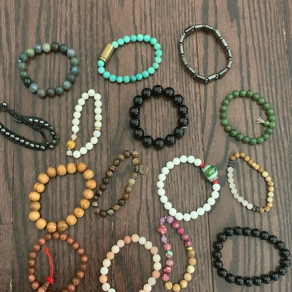 ASSORTED GEMSTONE STRETCHY BEAD BRACELETS
